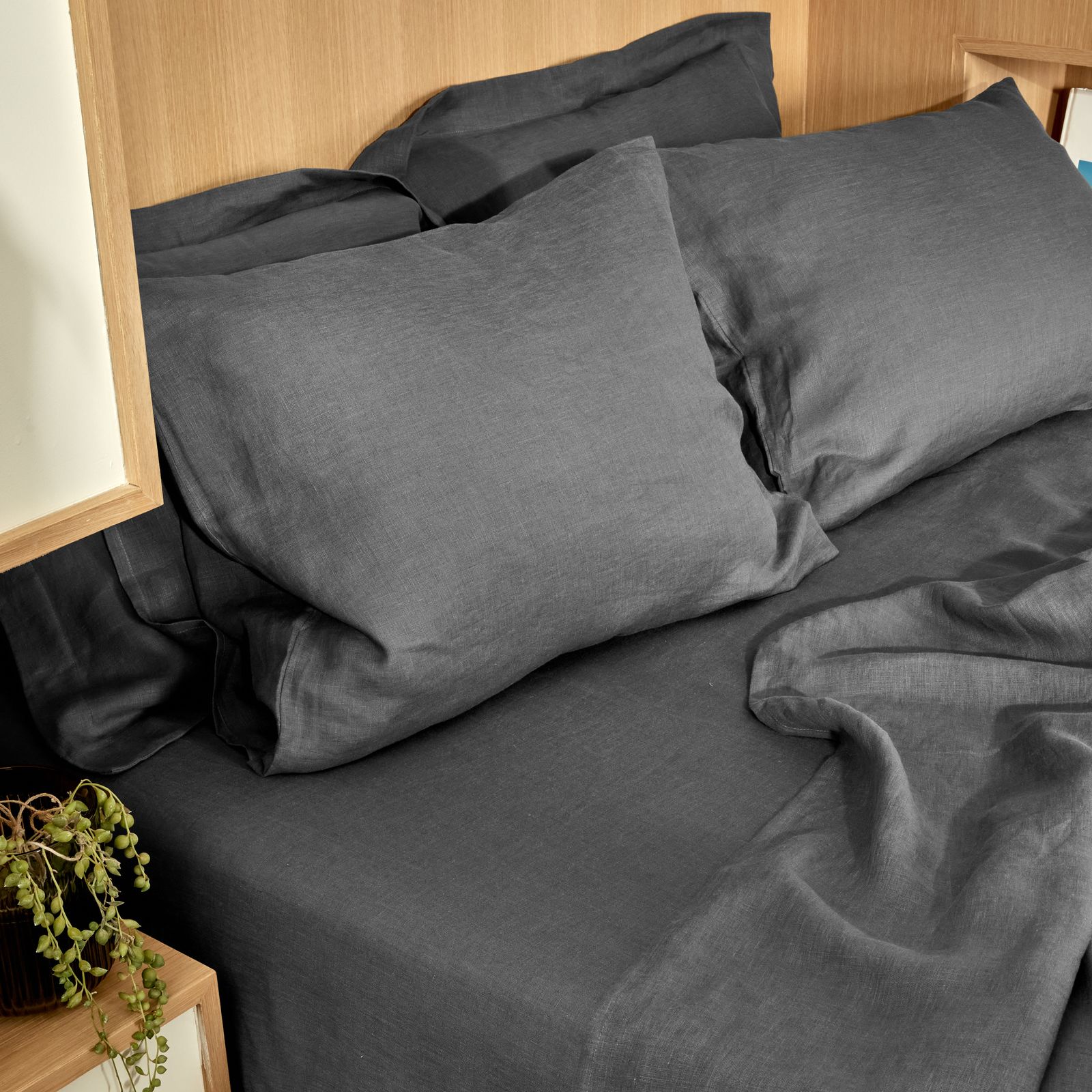 10 Best Bed Sheets to Transform Your Bedroom into an Oasis