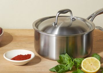 7 Types of Cookware Options For Your Kitchen