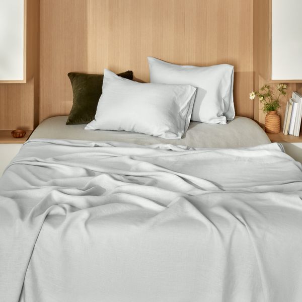10 Best Bed Sheets to Transform Your Bedroom into an Oasis